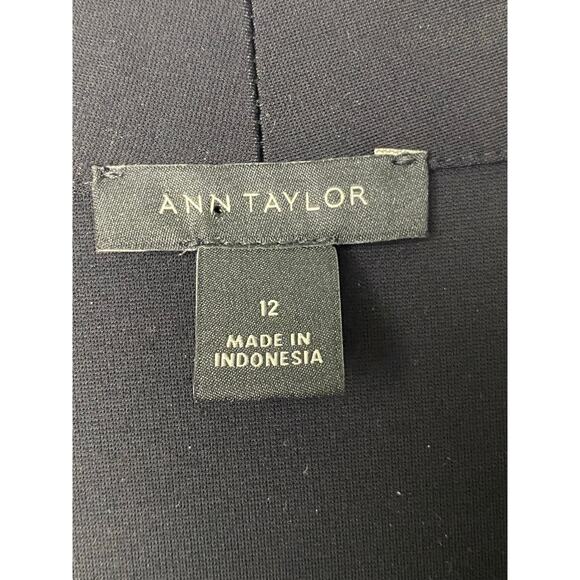 Ann Taylor Classic Black 3/4 Sleeve V-Neck Midi Shift Dress Women's Size 12 - Picture 3 of 7